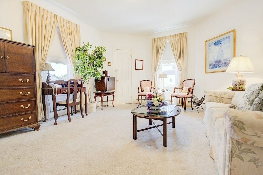 Фото The Hewitt Wellington Hotel