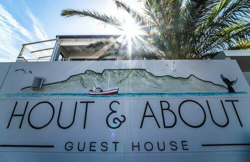 Внешний вид отеля Hout & About Guest House в Хаут-Бее, фото 4