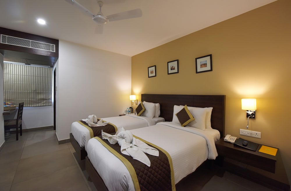 Фото Hotel Gandharva - A Green Hotel