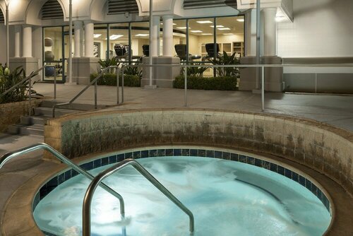 Гостиница Costa Mesa Marriott в Коста-Меса