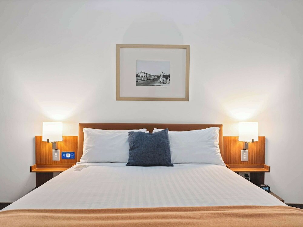 Фото Novotel Canberra