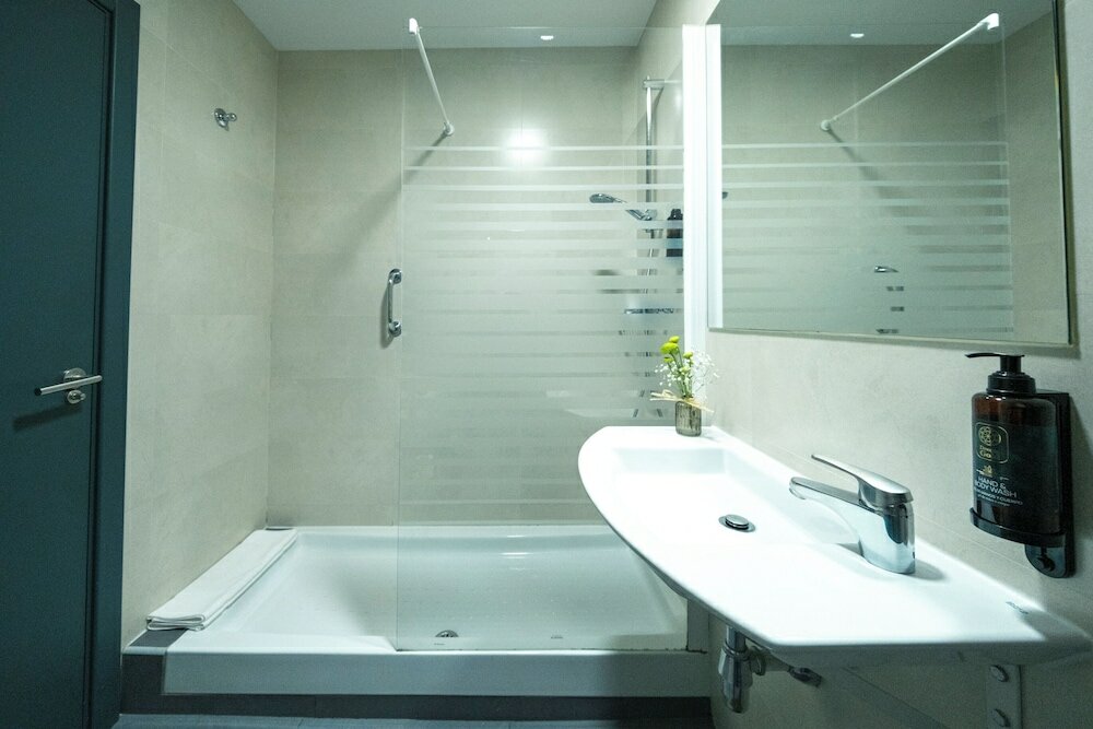 Фото Hotel Cisneros