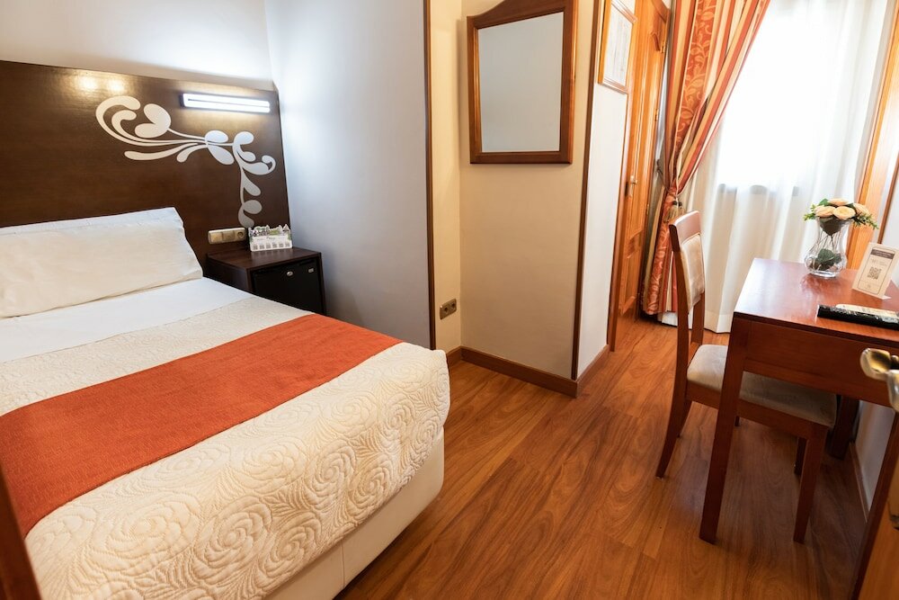 Фото Hotel Alameda Malaga