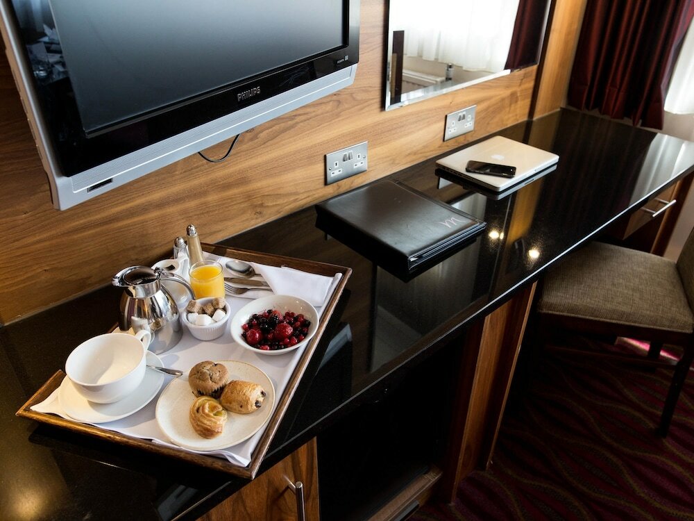 Фото Mercure Newcastle George Washington Hotel Golf and SPA