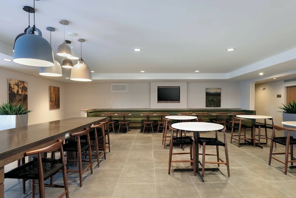 Фото Fairfield Inn by Marriott Savannah Airport