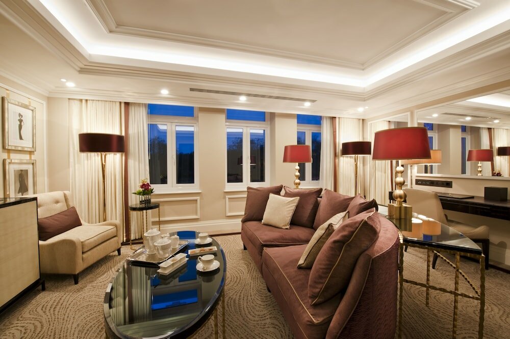 Фото The Wellesley Knightsbridge, a Luxury Collection Hotel, London