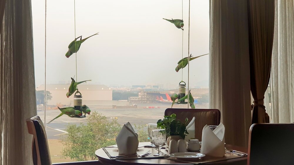 Фото The Orchid Hotel Mumbai Vile Parle