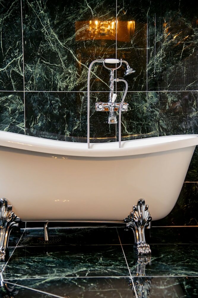 Фото Park Hotel Linköpings Fawlty Towers