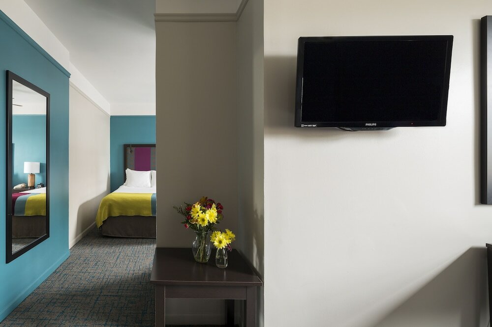 Фото City Suites Hotel