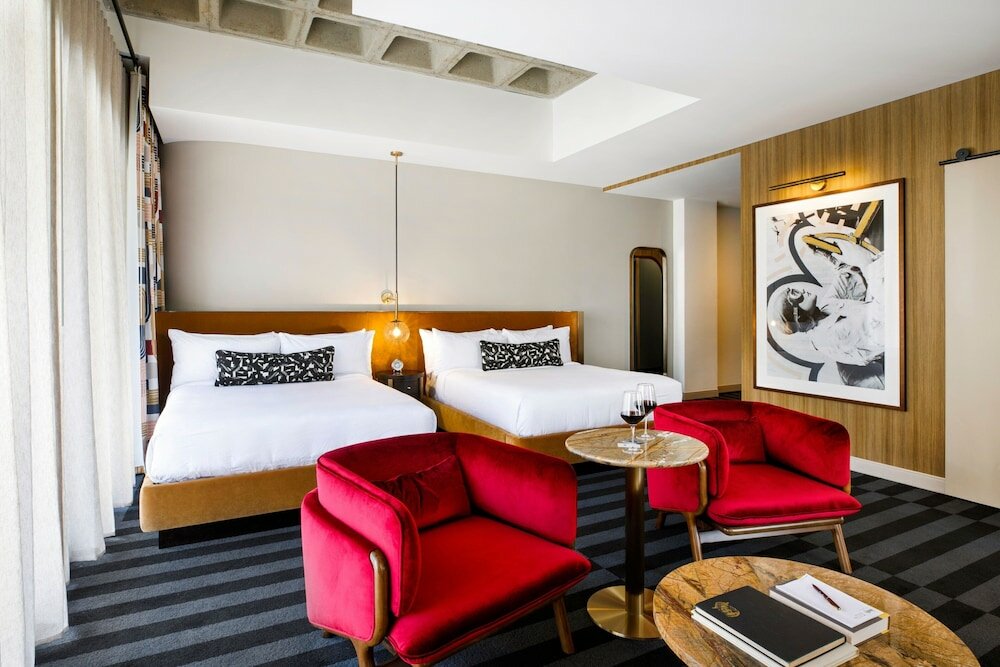 Фото Hotel Indy, Indianapolis, a Tribute Portfolio Hotel