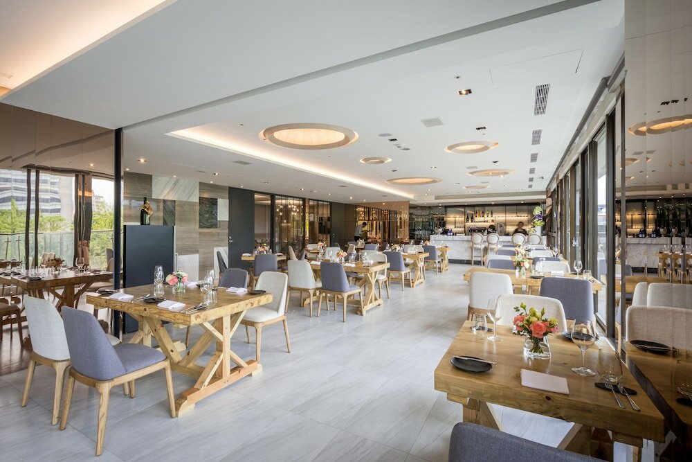 Фото Green World NanGang Hotel