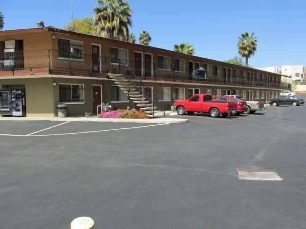 Фото Escondido Lodge