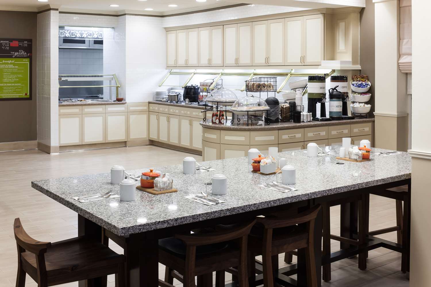 Фото Hilton Garden Inn McAllen Airport