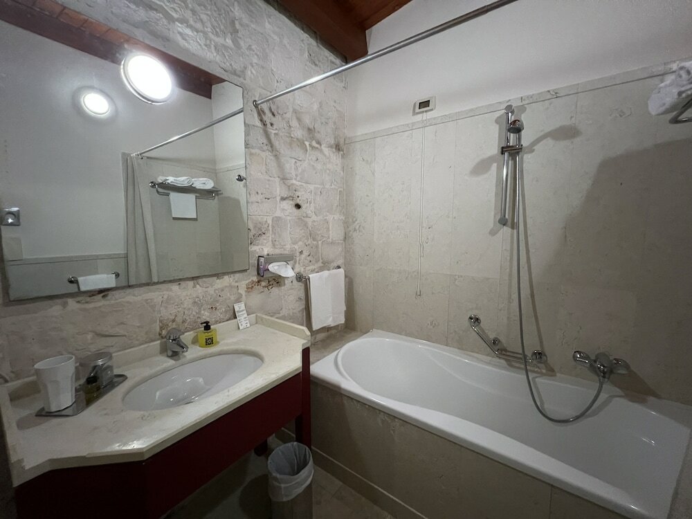 Фото Victor Country Hotel