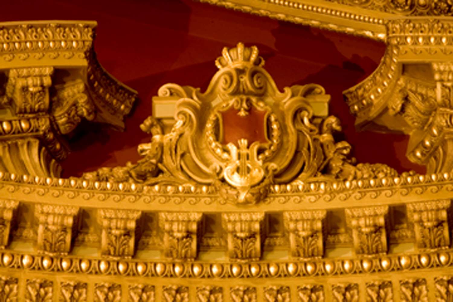 Фото Hampton Inn Majestic Chicago Theatre District