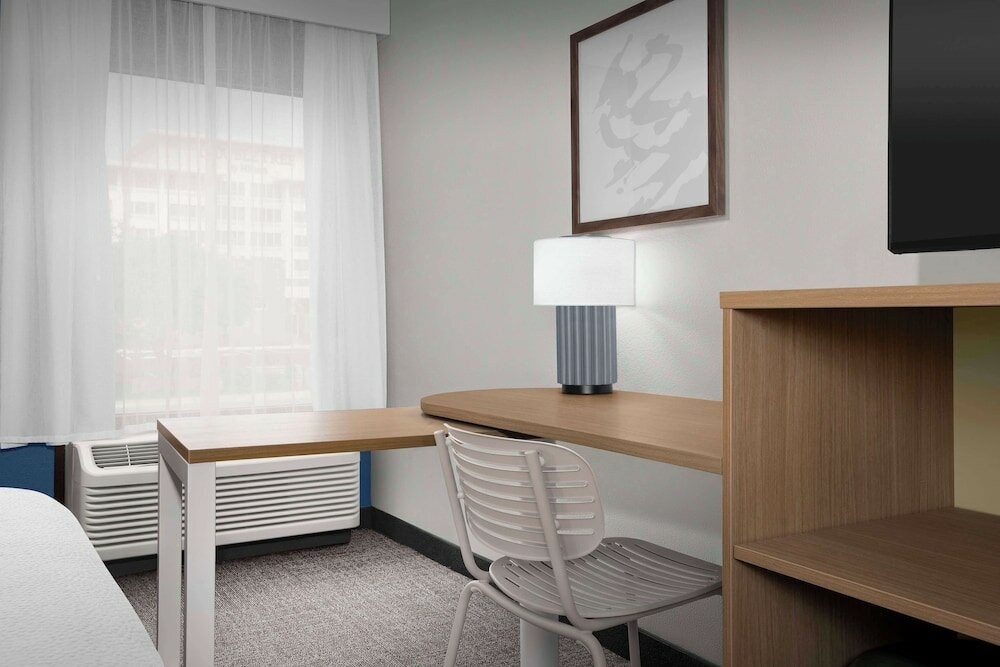 Фото Quality Inn San Antonio Fiesta at Six Flags