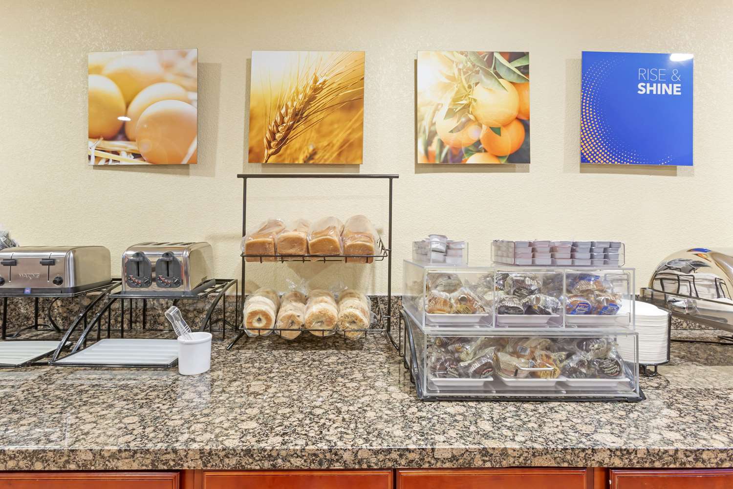 Фото Comfort Inn Near Grand Canyon