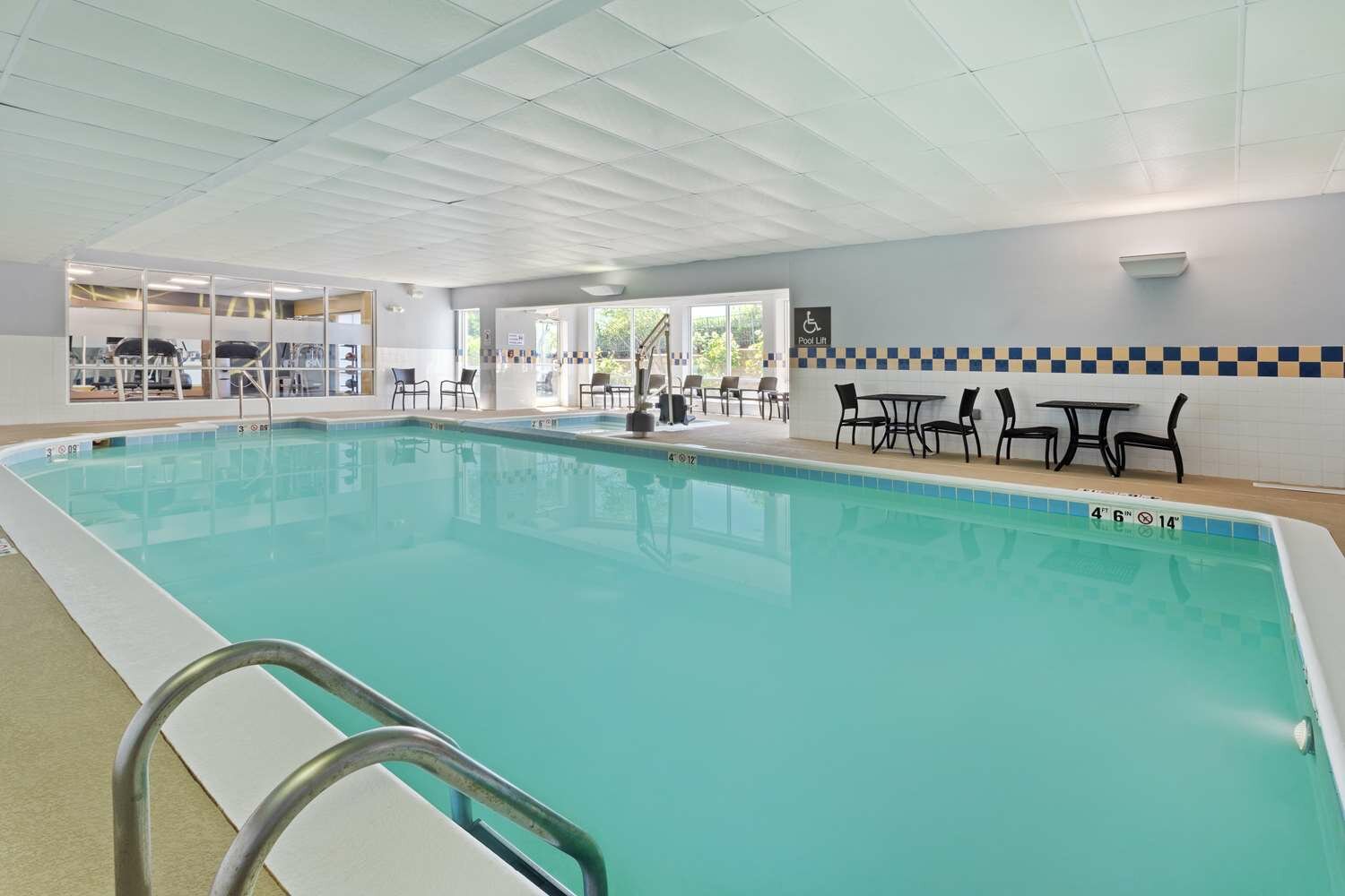 Фото Hilton Garden Inn Chesterton