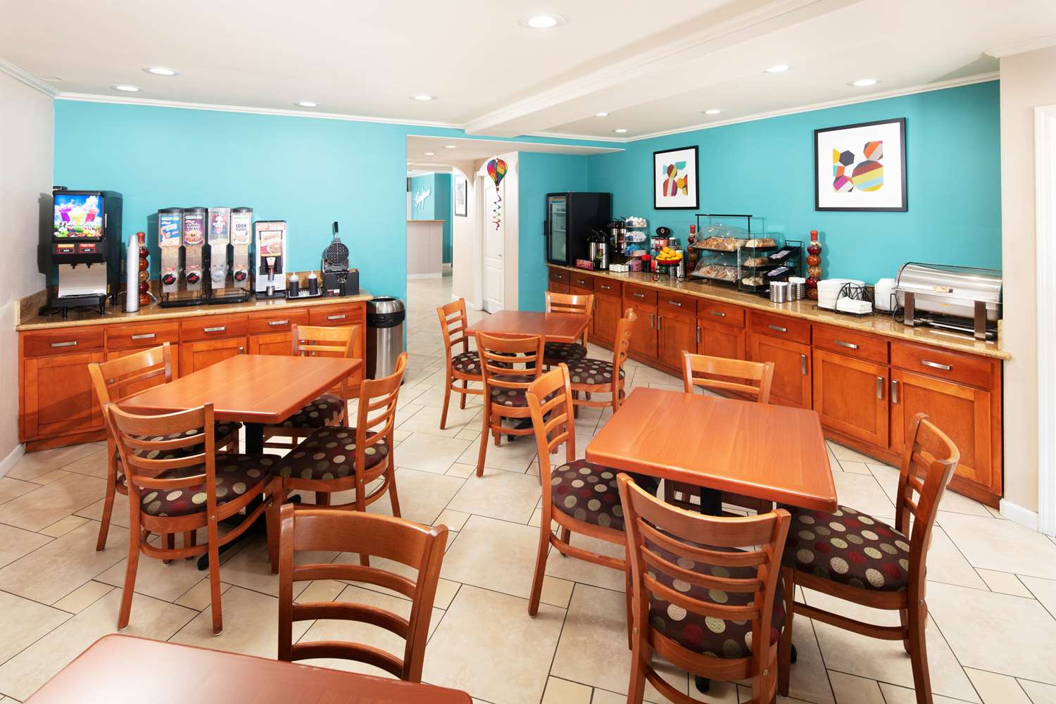 Фото Signature Temecula