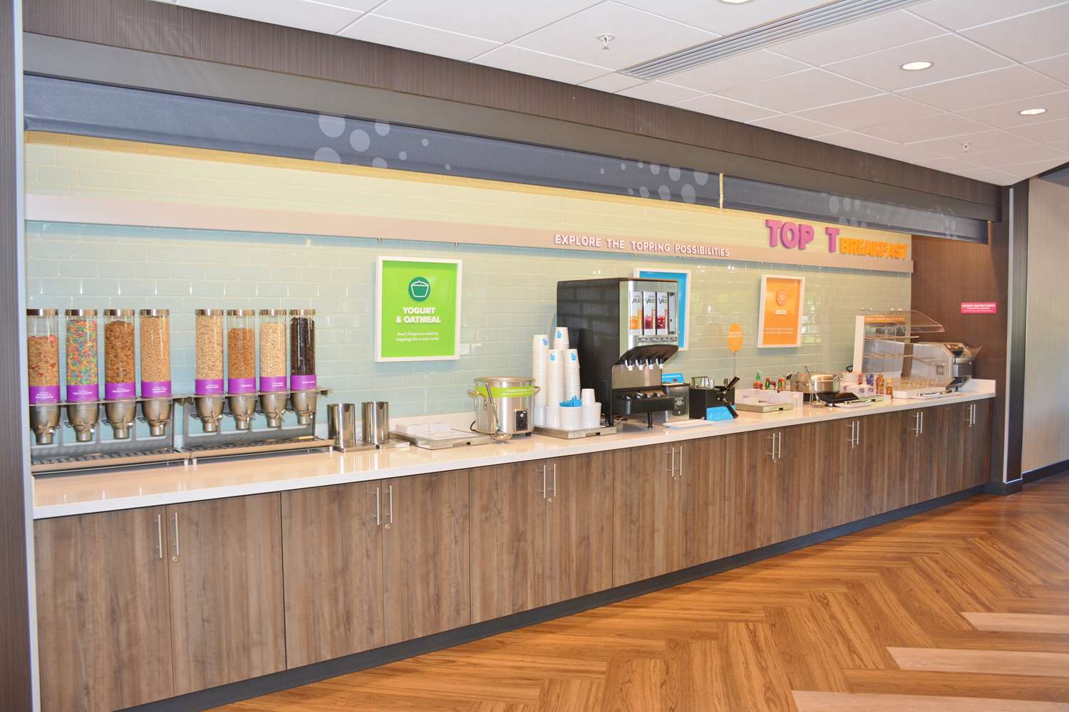 Фото Tru by Hilton Grand Junction Downtown