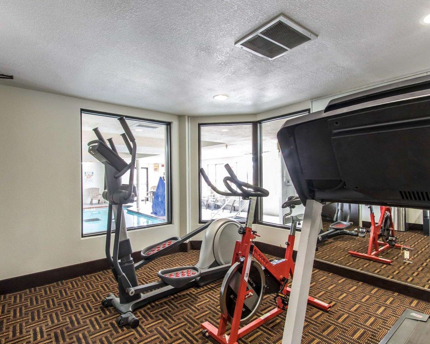 Фото The Douillet by Demeure Hotels