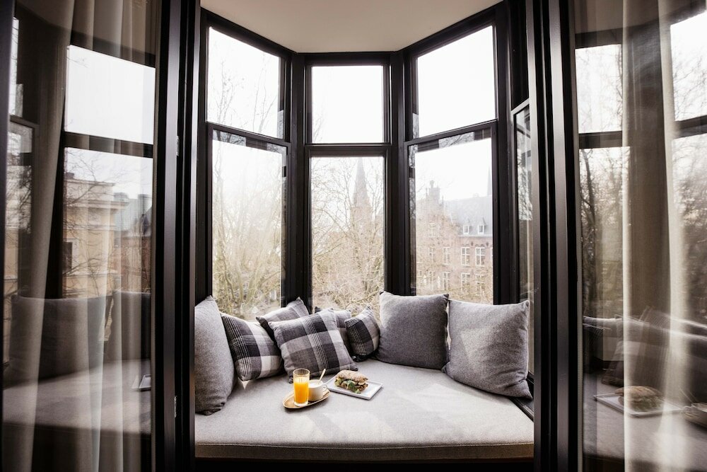 Фото The Hunfeld