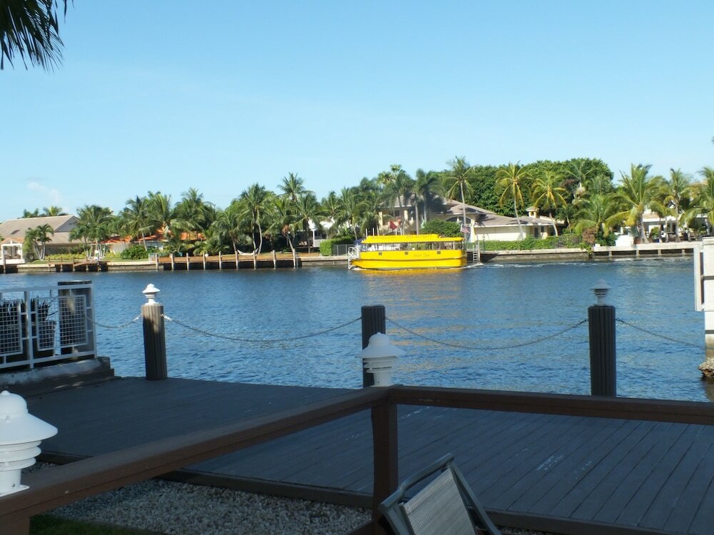 Фото Holiday Isle Yacht Club