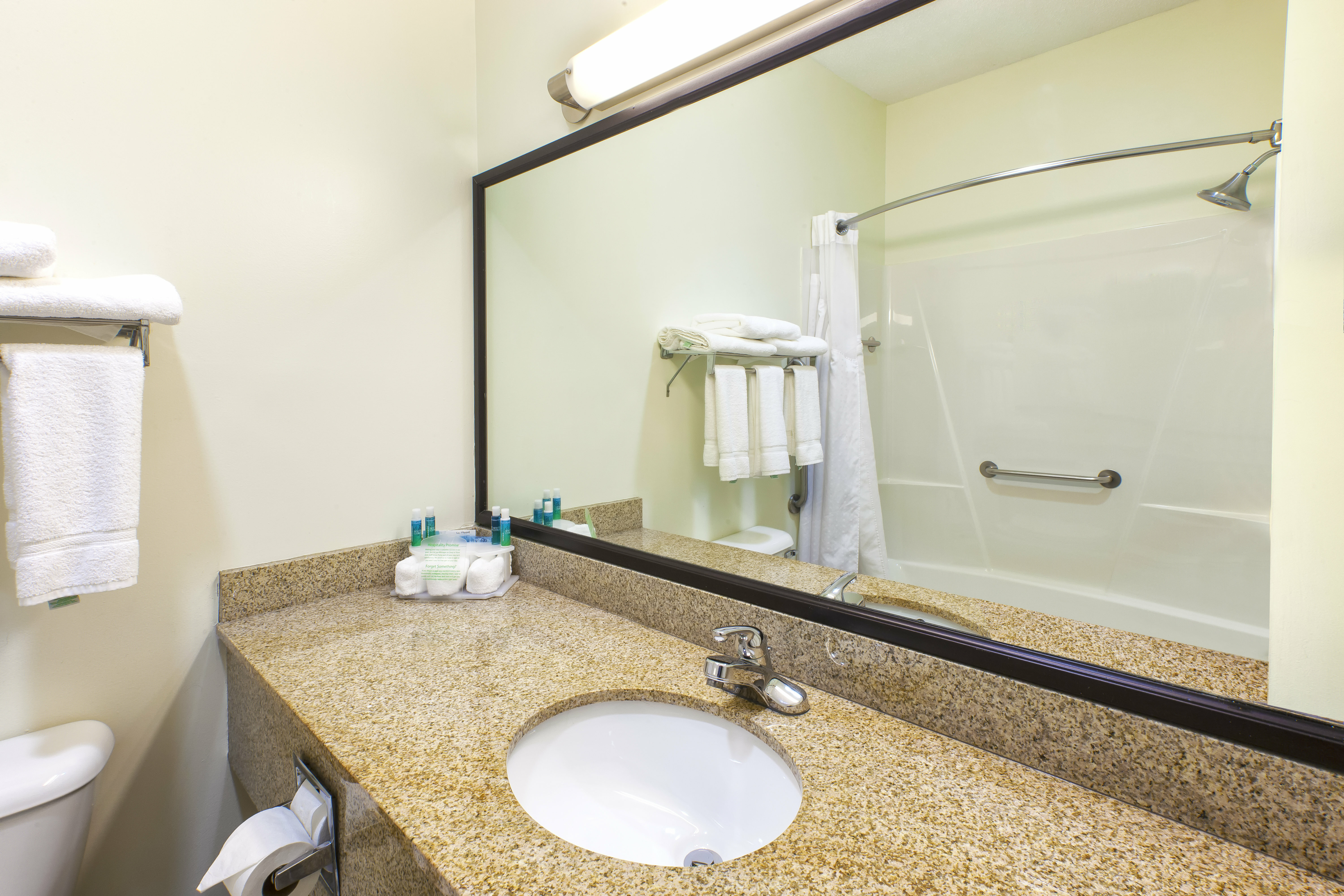 Фото Country Inn & Suites by Radisson, Benton Harbor-St. Joseph, Mi