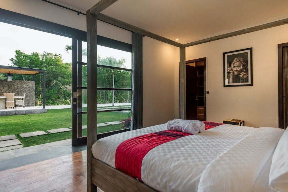 Фото The Christina Estate