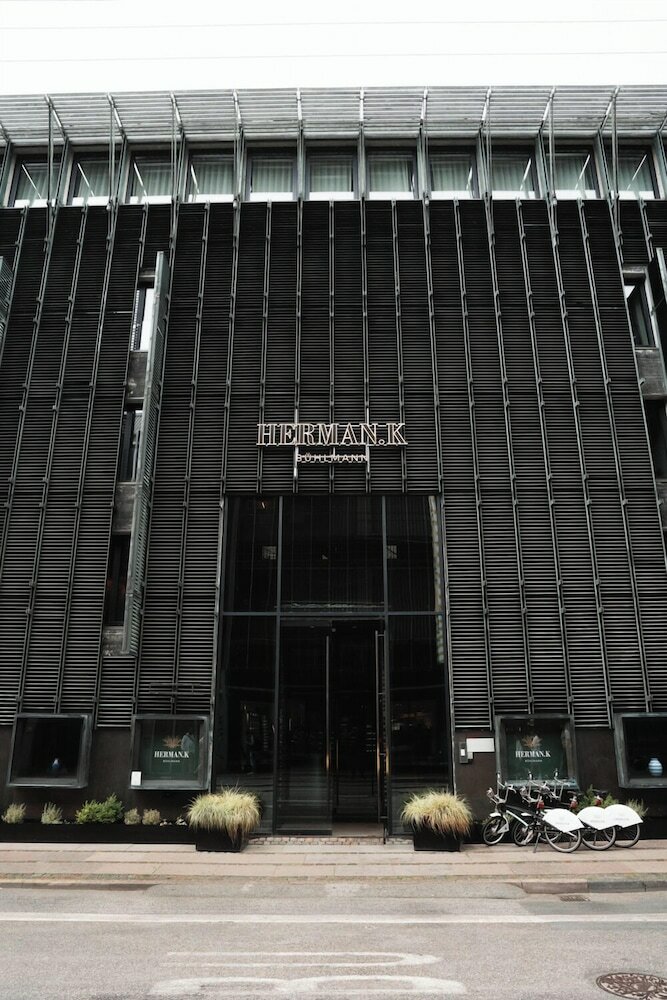 Фото 58145026450