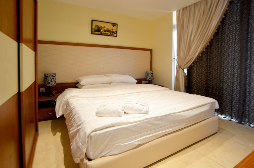 Фото Public Security Hotel & Chalets