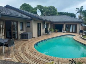 Гостиница Nqabanqaba