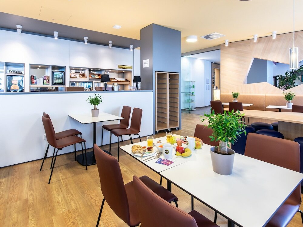 Фото B&b Hotel Bayreuth