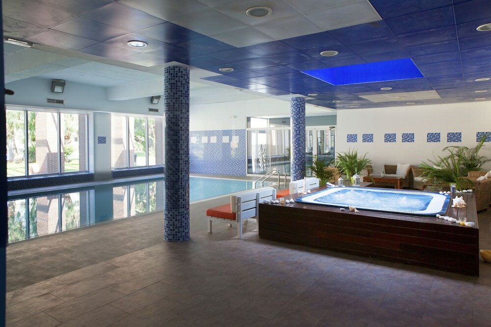 Фото Ibersol SPA Aqquaria Suites
