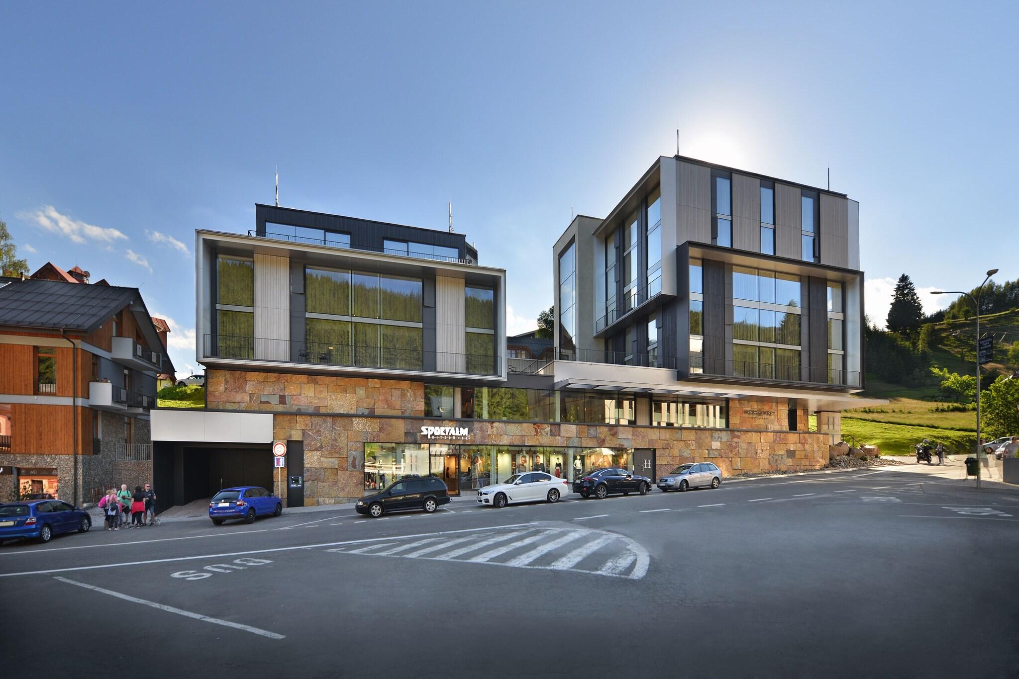 Фото отеля 1