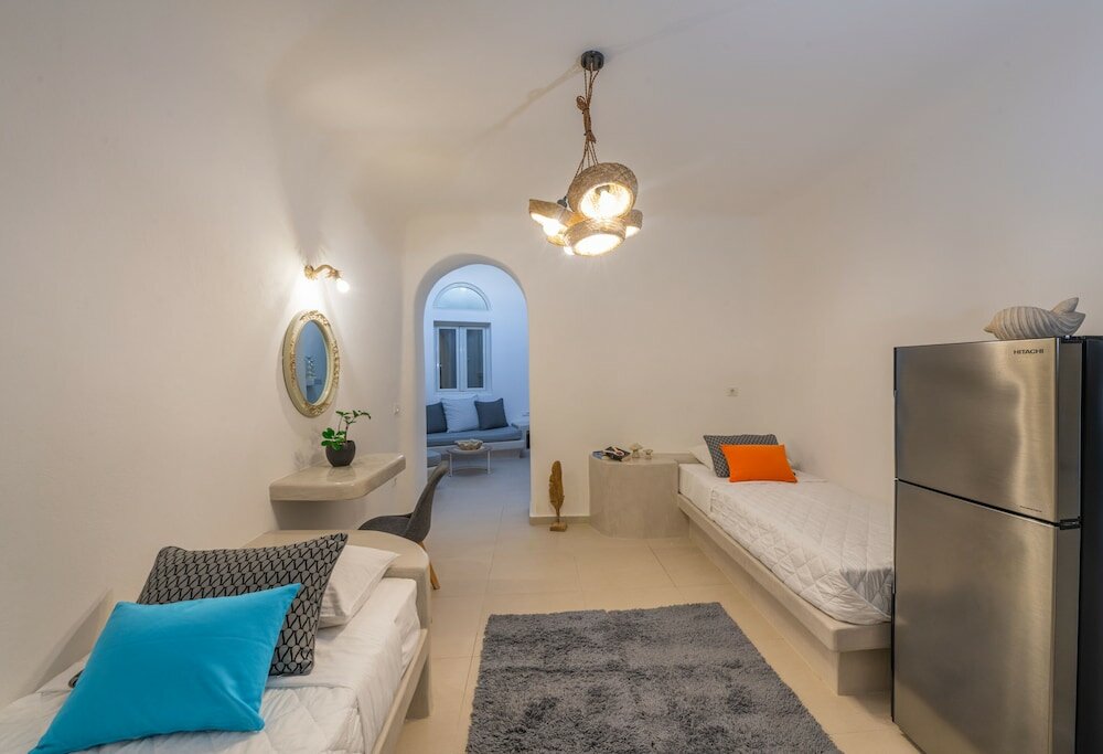 Фото Santoterra Antigua Suites