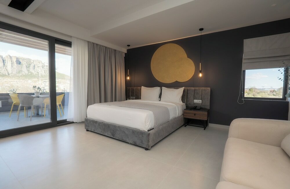 Фото Mirabilis Boutique Hotel