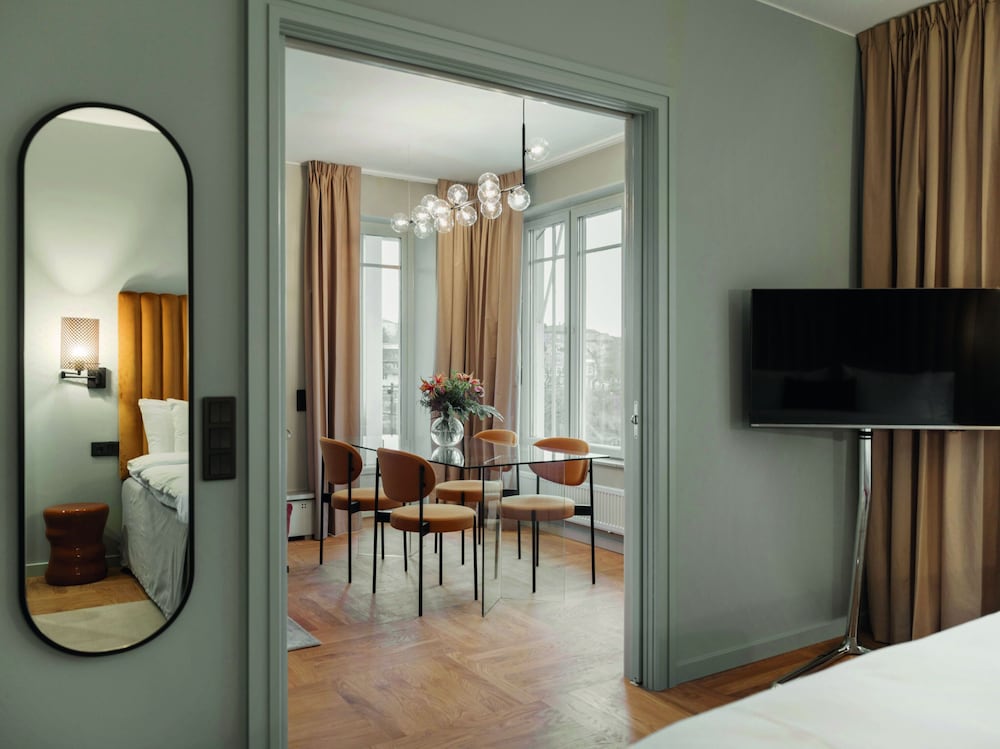 Фото AD Astra by Elite