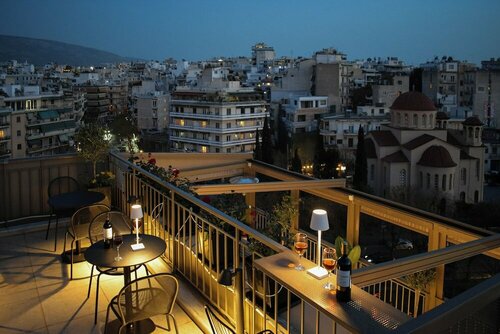 Urban Frame Acropolis