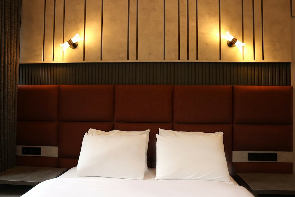 Фото Hotel Lazlakar