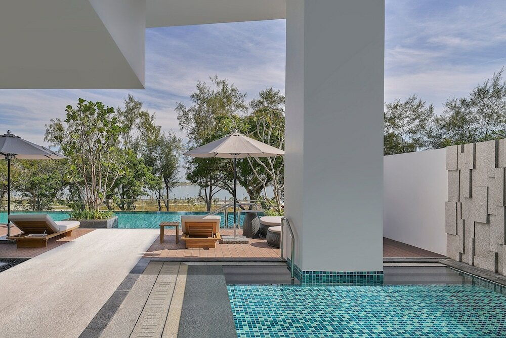 Фото Marriott Executive Apartments, Penang