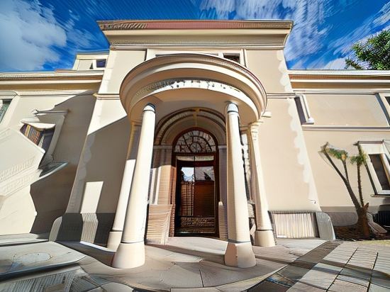 Фото The Ashbee Hotel