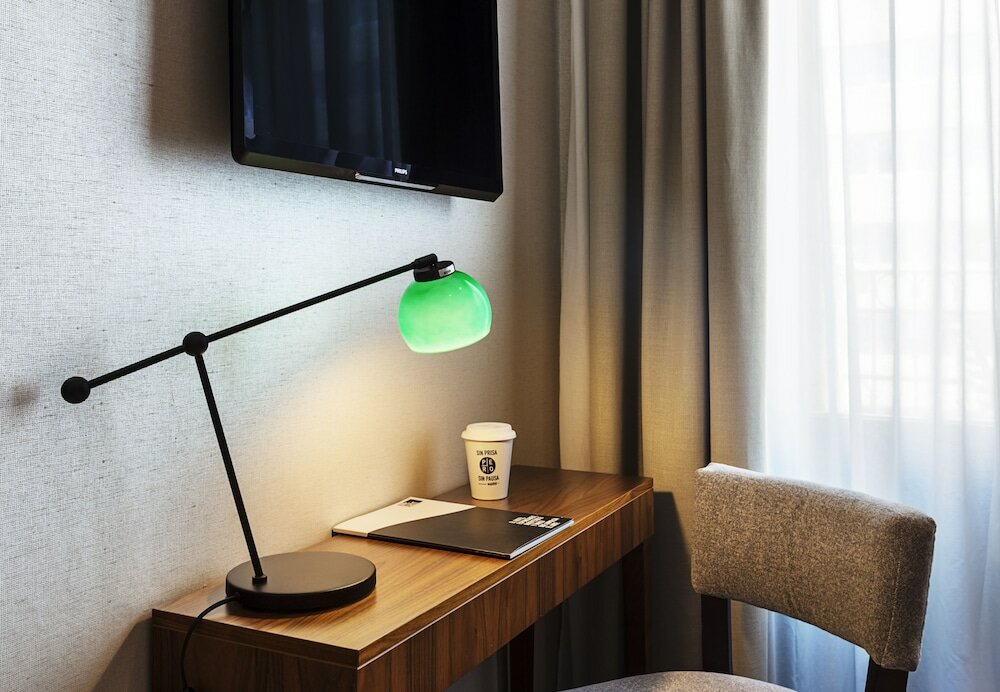 Фото One Shot Luchana 22