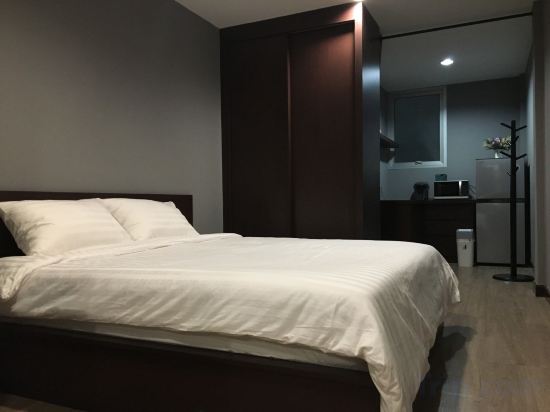 Фото Rooftop Room