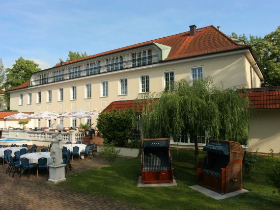 Фото Hotel Der Lindenhof