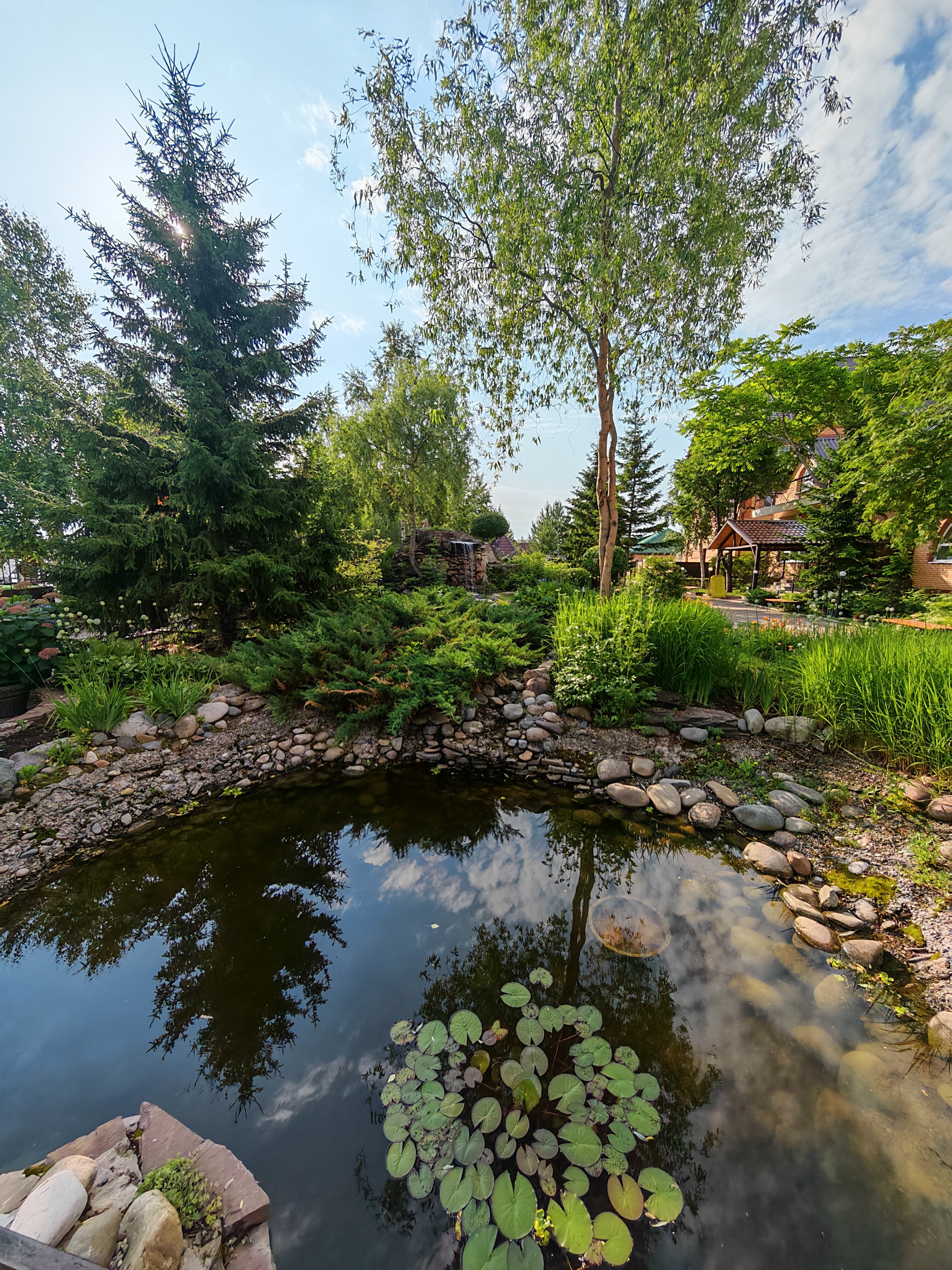 Фото Бегущая по волнам