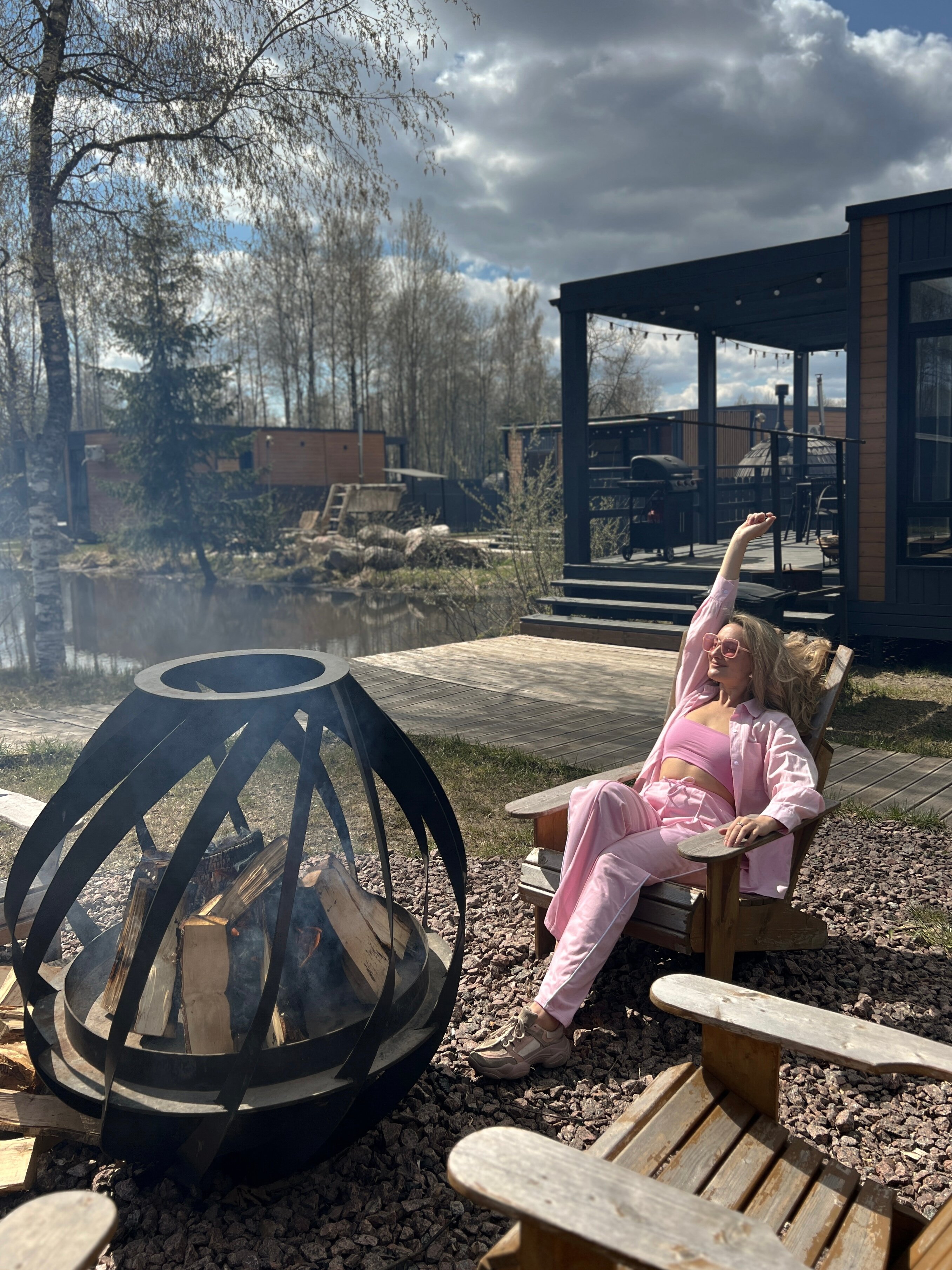 Фото Блэк Вилладж Фэмили