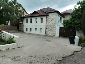 Жилье на водах