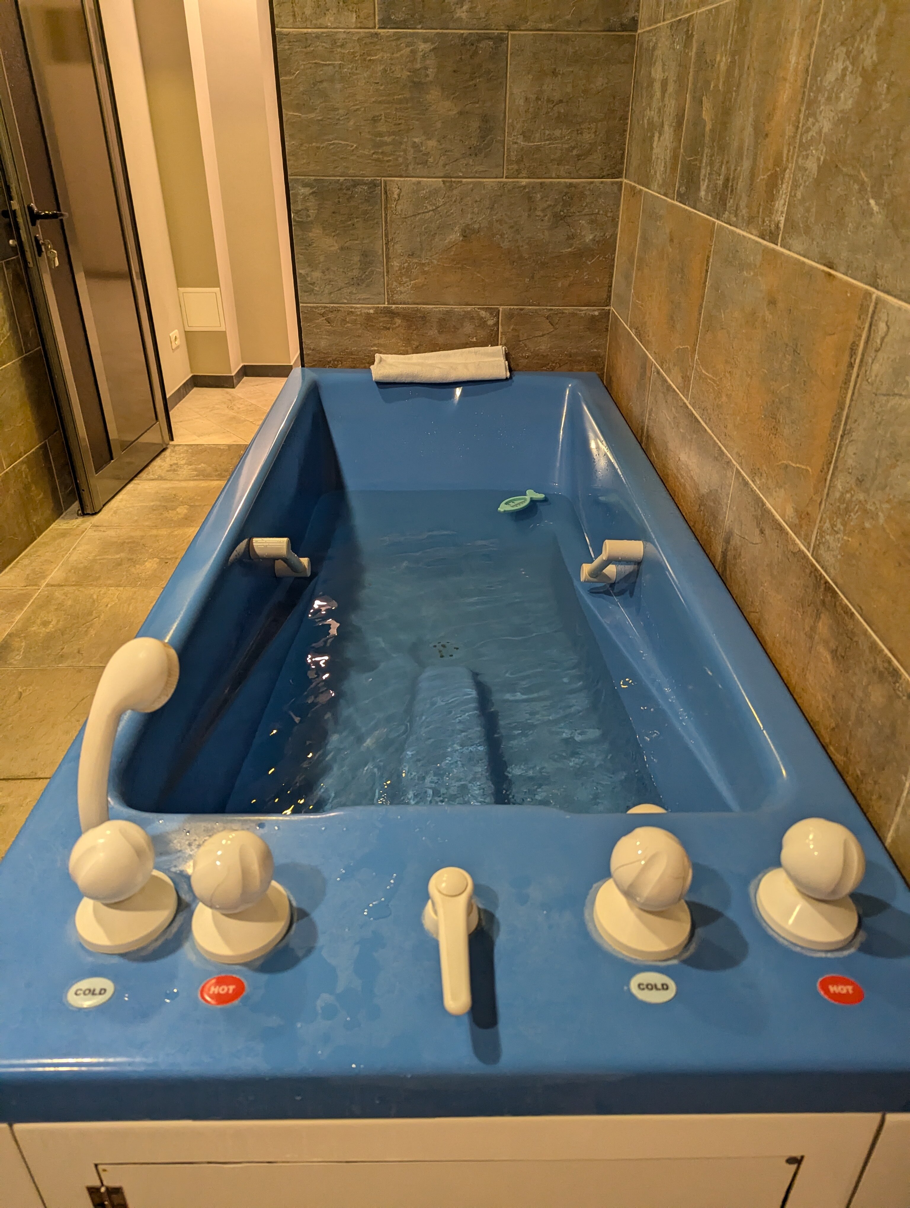 Фото Jermuk Hotel & SPA