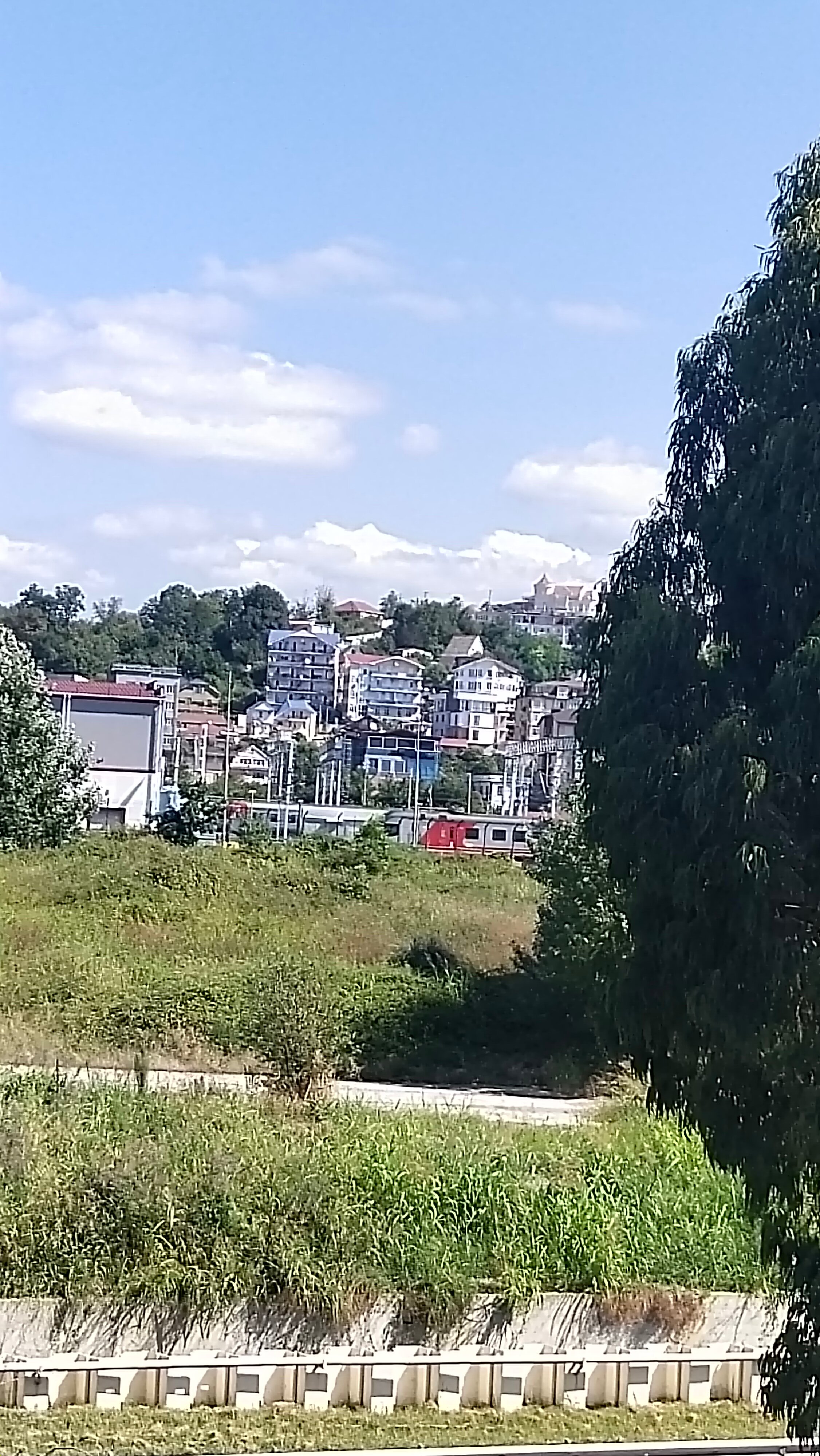 Фото Милана